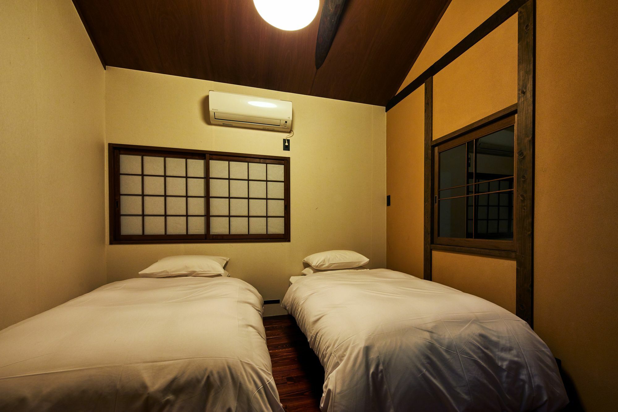 Yadoru Kyoto Hanare Kanade No Yado Exteriör bild